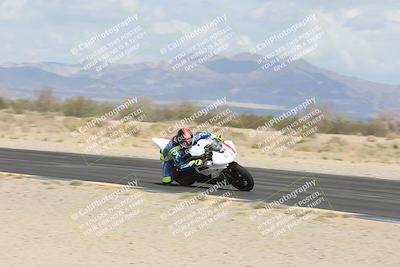 media/May-05-2025-Moto Forza (Mon) [[3c1838c5e5]]/1-A Group/Session 2 (Turn 7 Inside)/